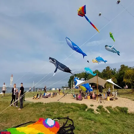 In Strandnaehe 아파트 지로우