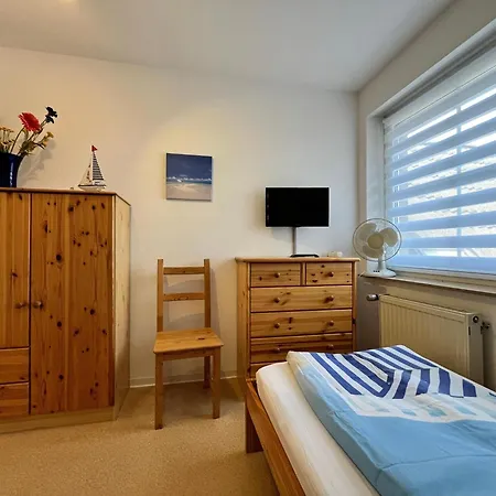 Apartment In Strandnaehe Zierow